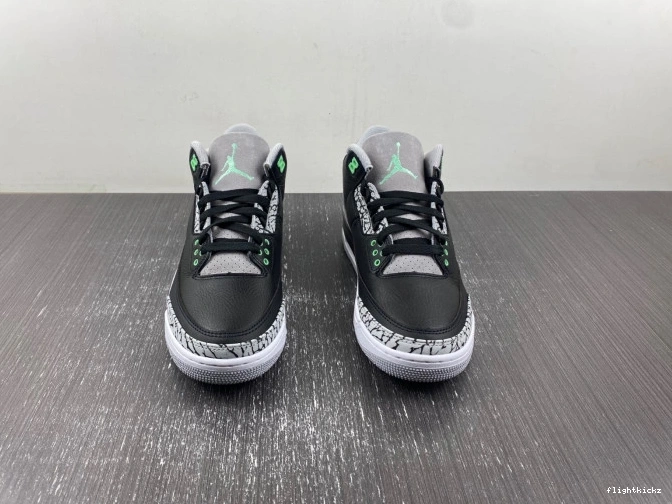 Green Jordan 3 Air Glow CT8532-031 0813